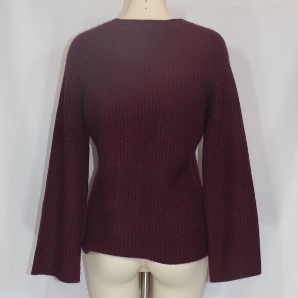 C BY BLOOMINGDALE'S CASHMERE Ribbed Crewneck Sweater  In Heather Burgundy size M - Picture 4 of 6